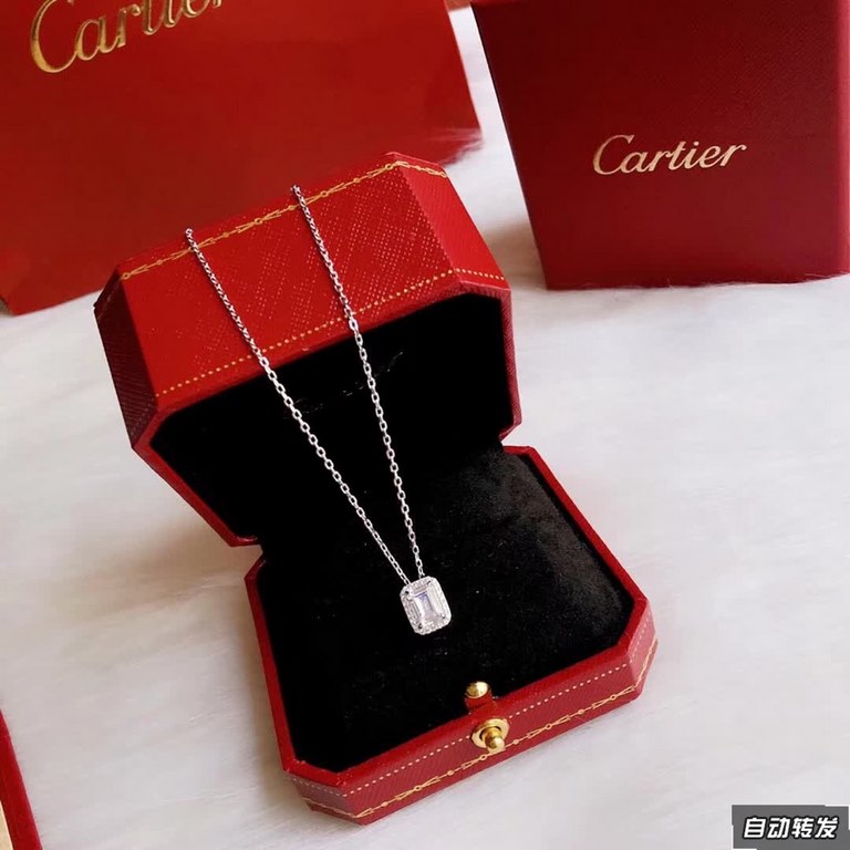 Cartier Cartier Destinee Collection Square Diamond Necklace Single Diamond Low-profile luxury content Selected Germany imported s925 sterling silver material electroplated thick gold color will not fade and not allergic 