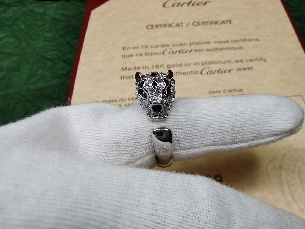 Cartier official [shhh][shhh] 11 flower leopard ring    leopard ring, open design, adjustable    full handmade magnifying glass   micro-set super sparkling AAAA diamonds, Australia imported emerald embellishment, three c