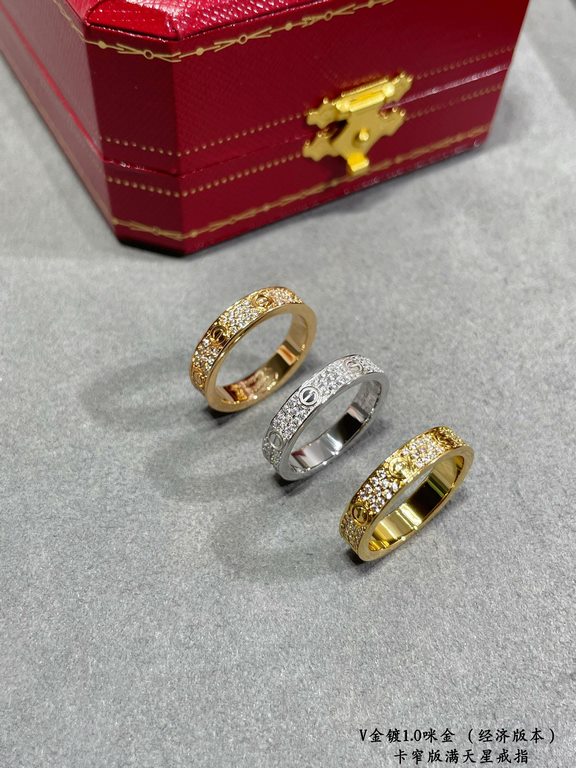 V gold plated imitation gold   (economy version). Yardage 5678. cartier narrow full star ring. Eight hearts and eight arrows with high pop diamonds. One of the most popular rings in summer     Timeless classic Very hot i