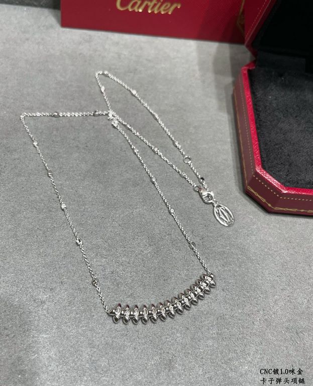 V gold plated 1.0 imitation gold Cartier CNC bullet necklace    The two sides of the small willow nails can be free to shake, very personalized one. Eternal classic Very hot in recent years High-end Micro-setting materia