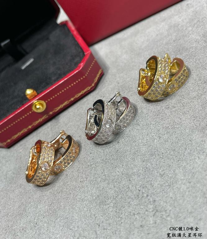 V gold Cartier Cartier CNC wide version of the full star ear pat, the classic 【Grade】   Cartier full star series The most classic models do not need to be introduced Germany imported high-end Three colors can be selected