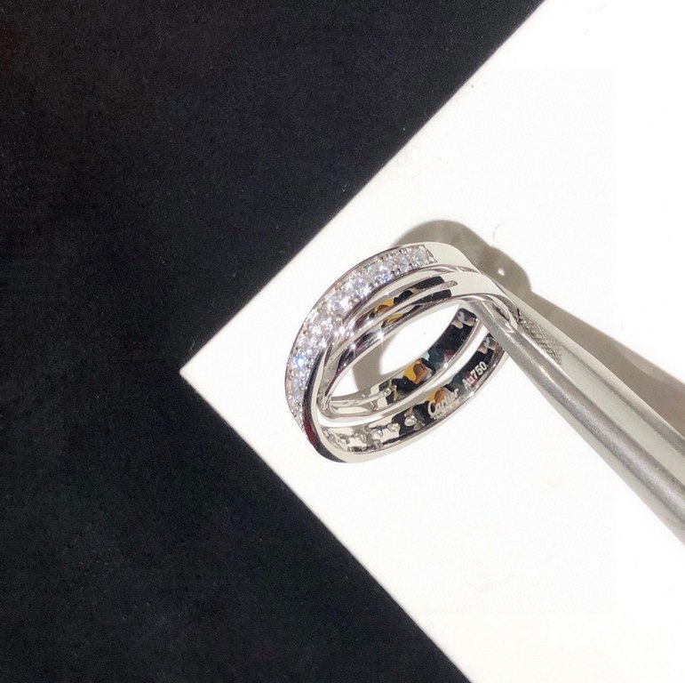 Hot stars and fashionistas alike Cartier Cartier Etincelle De Collection Cross Diamond Ring 925 sterling silver imported from Germany, micro-set with high carbon diamonds, one-to-one craftsmanship, the original logo Size