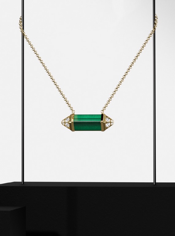 Cartier Cartier new turquoise candy necklace Classic aristocratic style, imported sub gold material plated 18k gold! With emerald yellow gold-colored necklace