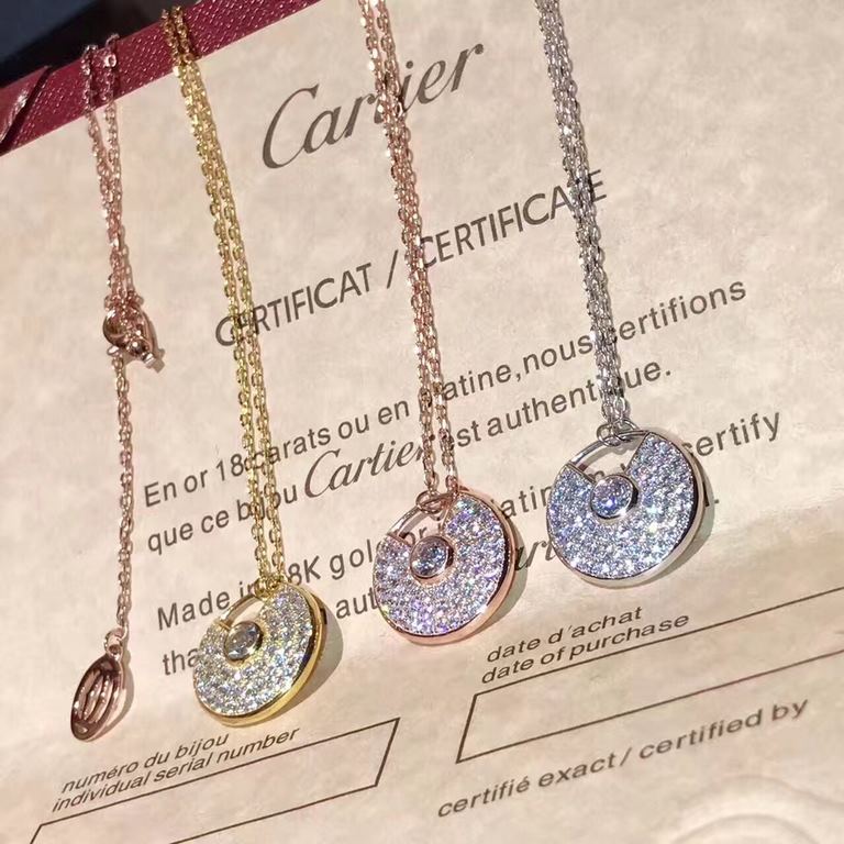 Cartier full diamond flying saucer amulet   necklace   top build   high-end custom  exquisite 925 sterling silver micro-set full of diamonds necklace  teacher master superb inlay, the original back cover logo to create t