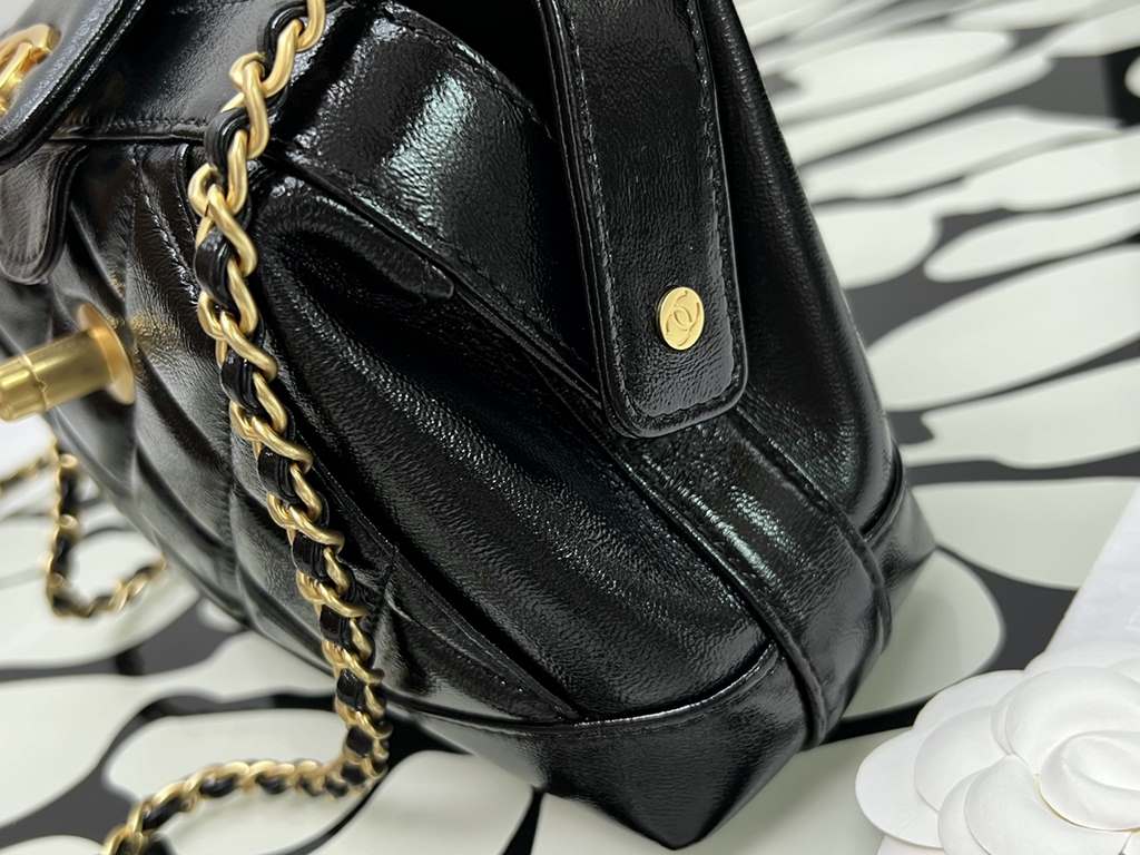 ￥Chane1 24A mini Handmade Visitor Series Doctor's Bag AS4109 The real thing is super beautiful oil wax leather with metal chain Classic diamond lattice design Retro and fashionable show noble and elegant Very much like a