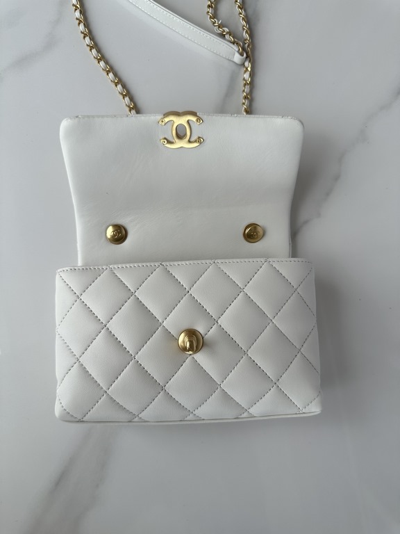 Brand Chanel Model AS5001 Introduction the original single quality, the classic, gorgeous and temperament of the forefront, is your unexpected honor. Leather species the original single imported sheepskin, with the origi