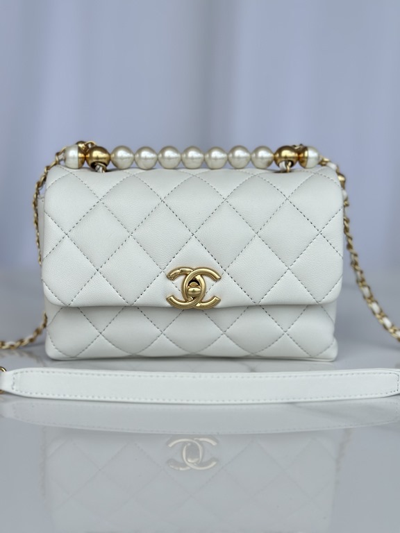 Brand Chanel Model AS5001 Introduction the original single quality, the classic, gorgeous and temperament of the forefront, is your unexpected honor. Leather species the original single imported sheepskin, with the origi