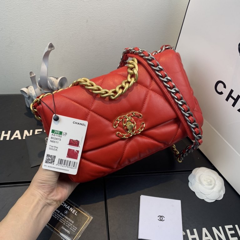 Chane-l small incense 2019 new Model AS1160 2019 fall and winter large diamond lattice tofu bag imported sheepskin single mouth bag Ancient silver white lat gold 3 kinds of metal mixed shoulder straps Coarse chain highli