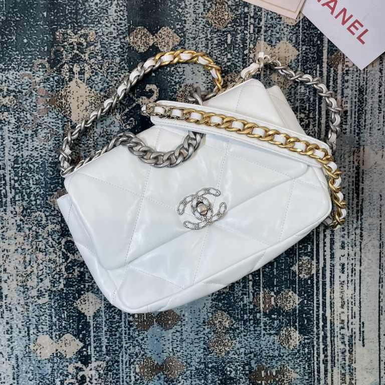 Chane-l small incense 2019 new Model AS1160 2019 fall and winter large diamond lattice tofu bag imported sheepskin single mouth bag Ancient silver white lat gold 3 kinds of metal mixed shoulder straps Coarse chain highli