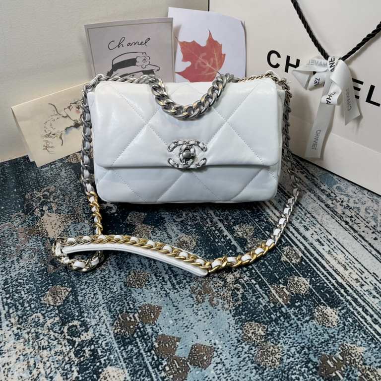 Chane-l small incense 2019 new Model AS1160 2019 fall and winter large diamond lattice tofu bag imported sheepskin single mouth bag Ancient silver white lat gold 3 kinds of metal mixed shoulder straps Coarse chain highli