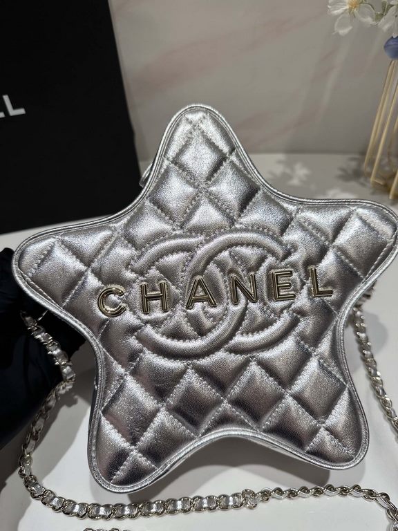 The Ohanel 24c star bag    The star bag is really so beautiful! The styling is very chic too! The silver color is as versatile as ever    SpongeBob 