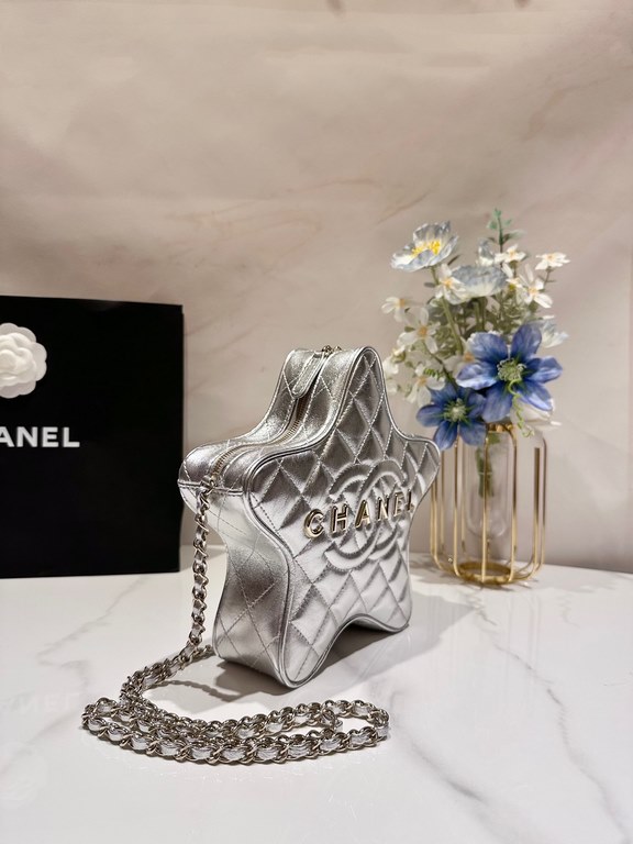 The Ohanel 24c star bag    The star bag is really so beautiful! The styling is very chic too! The silver color is as versatile as ever    SpongeBob 