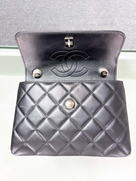 Chanel new season trendy fine diamond lattice, model 92236, yuan purchase into the development of the city's top best version of the city's surface all-steel customized hardware, the details are really no difference [yea