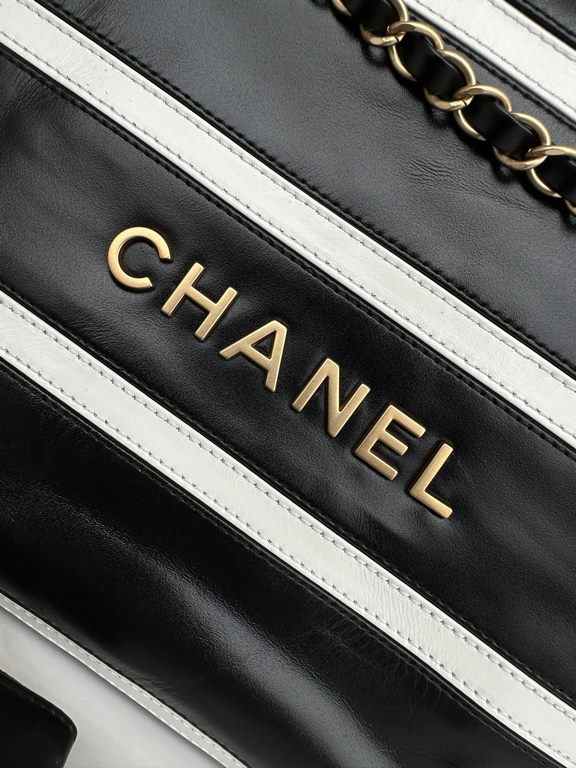 . Brand Chanel Model AS3260 with color splicing Introduction the original single quality, classic work, gorgeous and temperament of the forefront, is your unexpected dignity. Leather the original single imported cowhide,