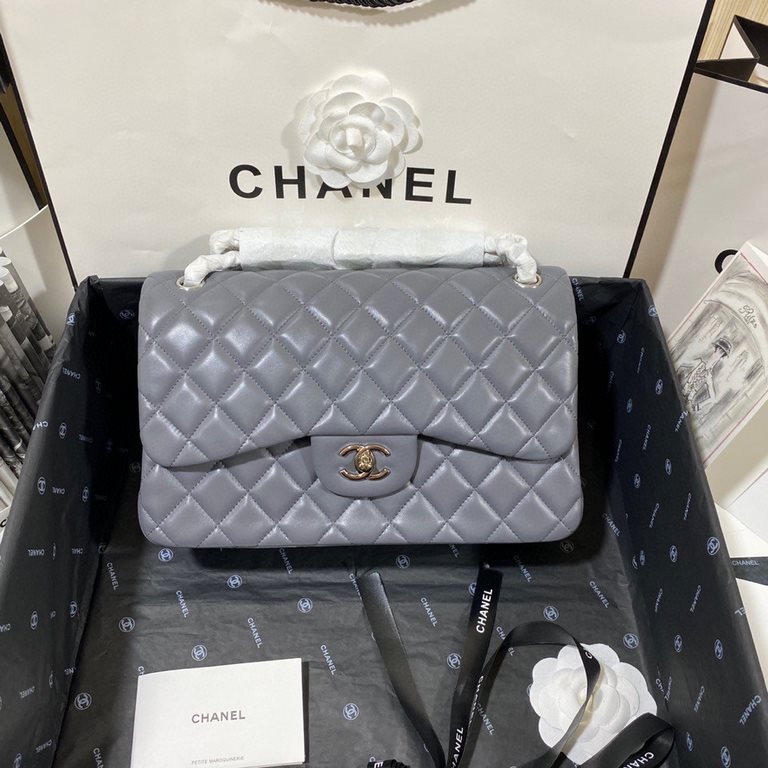 Cf 1113 sheepskin original single quality, France original imported lamb   leather, feel very soft, diamond lattice fullness all reach and the same as the authentic, multiple colors in stock! Size 30cm