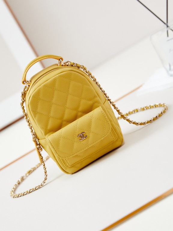 24Cmini Lychee grain small shoulders A variety of carrying methods can be handheld, crossbody, shoulder bag. Leather or lychee pattern is very durable, very ok capacity Classic minimalist style is perfect.Model No. ASize