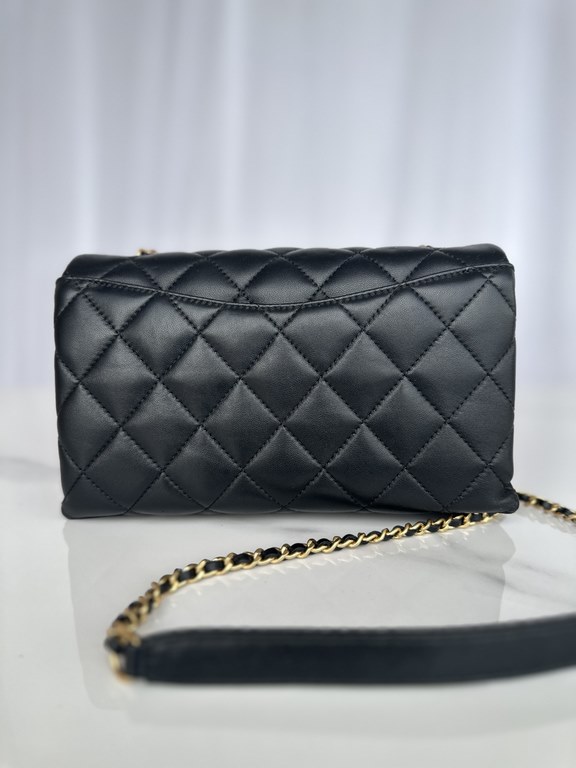 Brand Chanel Model AS5002 Introduction the original single quality, the classic work, gorgeous and temperament of the forefront, is your unexpected dignity. Leather species the original single imported sheepskin, with th