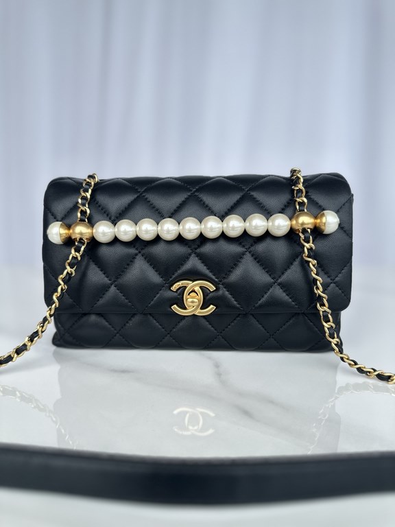 Brand Chanel Model AS5002 Introduction the original single quality, the classic work, gorgeous and temperament of the forefront, is your unexpected dignity. Leather species the original single imported sheepskin, with th