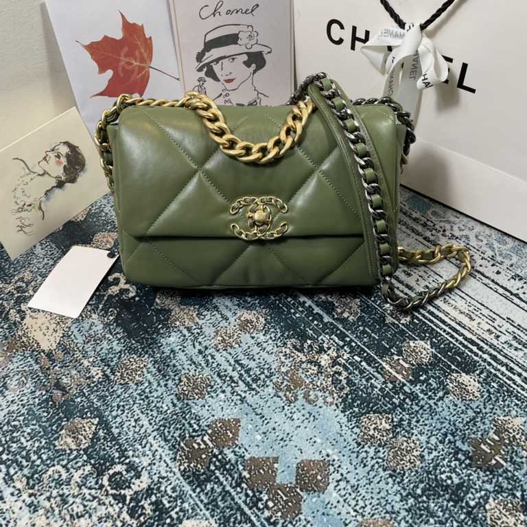 Chane-l small incense 2019 new Model AS1160 2019 fall and winter large diamond lattice tofu bag imported sheepskin single mouth bag Ancient silver white lat gold 3 kinds of metal mixed shoulder straps Coarse chain highli