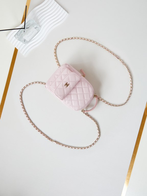 24Cmini Lychee grain small shoulders A variety of carrying methods can be handheld, crossbody, shoulder bag. Leather or lychee pattern is very durable, very ok capacity Classic minimalist style is perfect.Model No. ASize