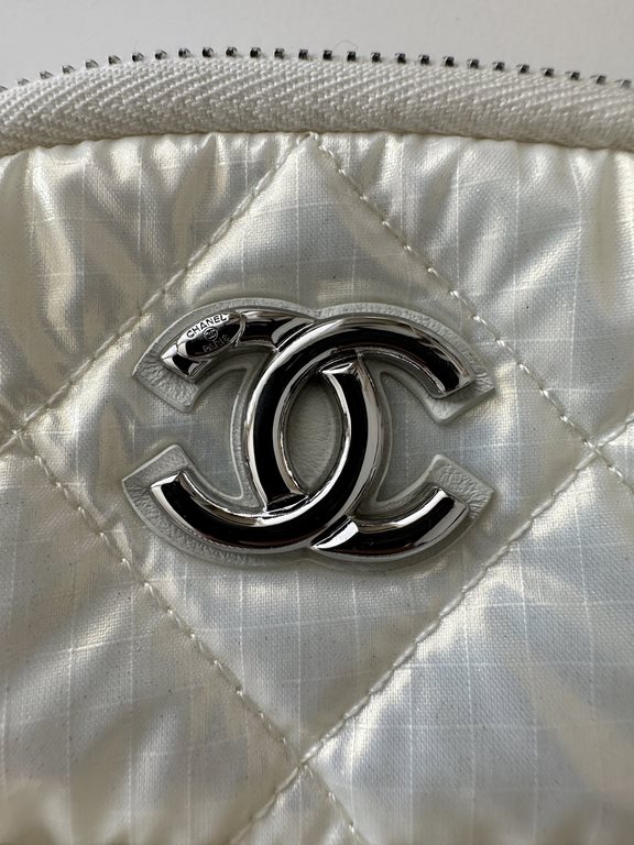 . Brand Chanel Model AS4366 Introduction the original single quality, classic work, gorgeous and temperament of the forefront, is your unexpected honor. Leather species the original single imported sheepskin, with the or