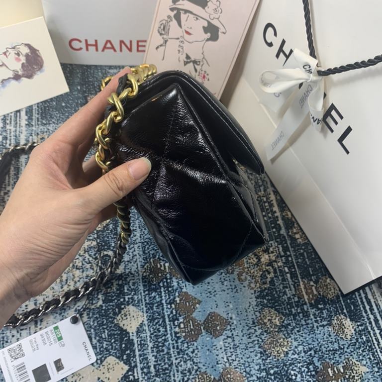 Chane-l small incense 2019 new Model AS1160 2019 fall and winter large diamond lattice tofu bag imported sheepskin single mouth bag Ancient silver white lat gold 3 kinds of metal mixed shoulder straps Coarse chain highli