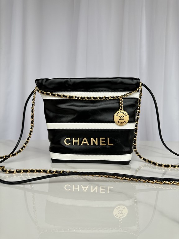 Brand Chanel Model AS3980 splicing cowhide Introduction the original single quality, classic work, gorgeous and temperament of the forefront, is your unexpected honor. Leather species the original single imported cowhide