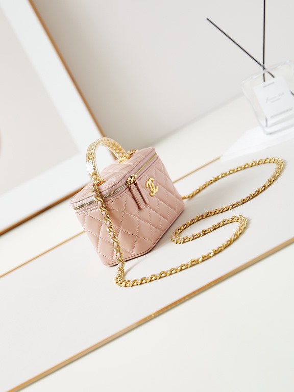 . 24A Limited Edition Gold Chain Gold Transparent Tote Long Box Bag Cosmetic Slanting Bag with Gold Transparent Handle Lambskin Brushed Metal Hardware, Handle Exquisite and Noble, Hand Carry Slanting Shoulder All Look Go