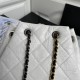 94485   CHANEL new limited edition gold and silver chain vintage backpack Exclusive explosive ChaneCC Gabrielle stray backpack Leather, hardware details, the style is completely opposite. The design of the latest small f