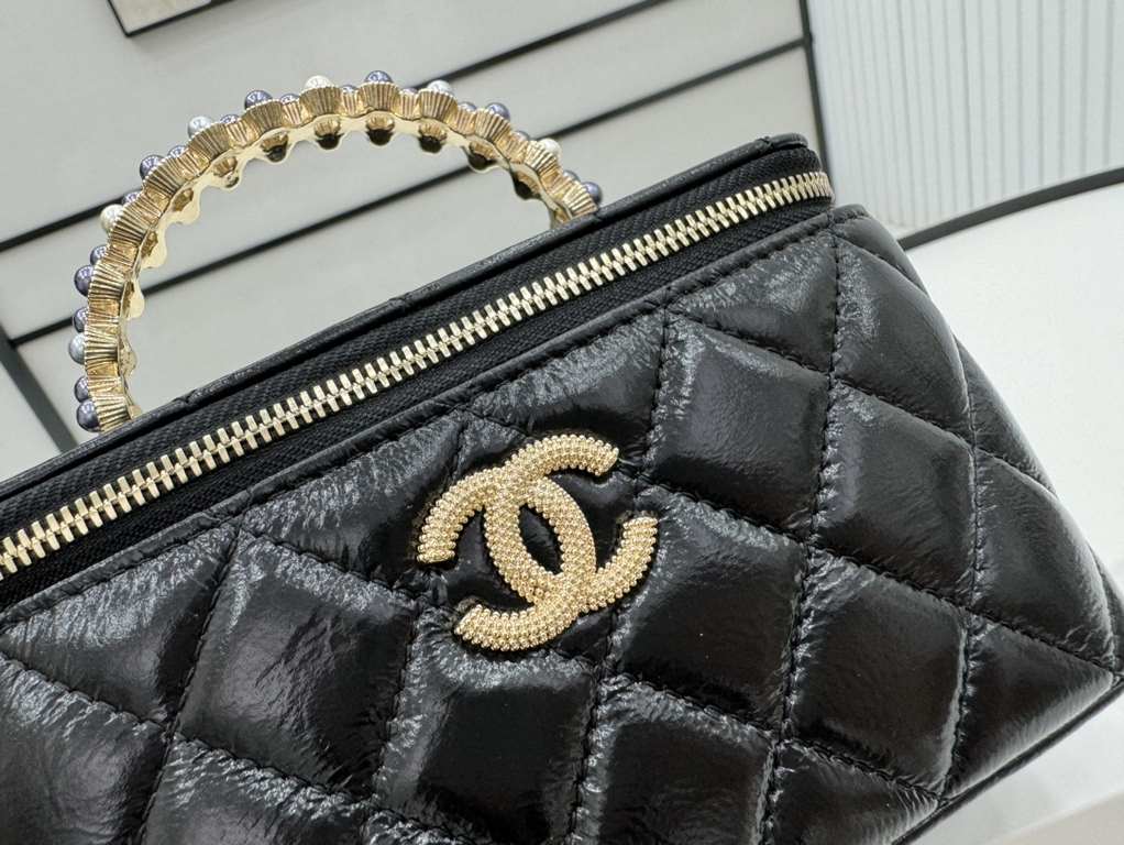 A96057 Chanel Chanel pearl handle long box bag huge beauty Princesses are worth getting Chanel every year out of the style with pearl, this overall workmanship is really fine, a proper work of art Sisters party - enterta