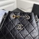 94485   CHANEL new limited edition gold and silver chain vintage backpack Exclusive explosive ChaneCC Gabrielle stray backpack Leather, hardware details, the style is completely opposite. The design of the latest small f