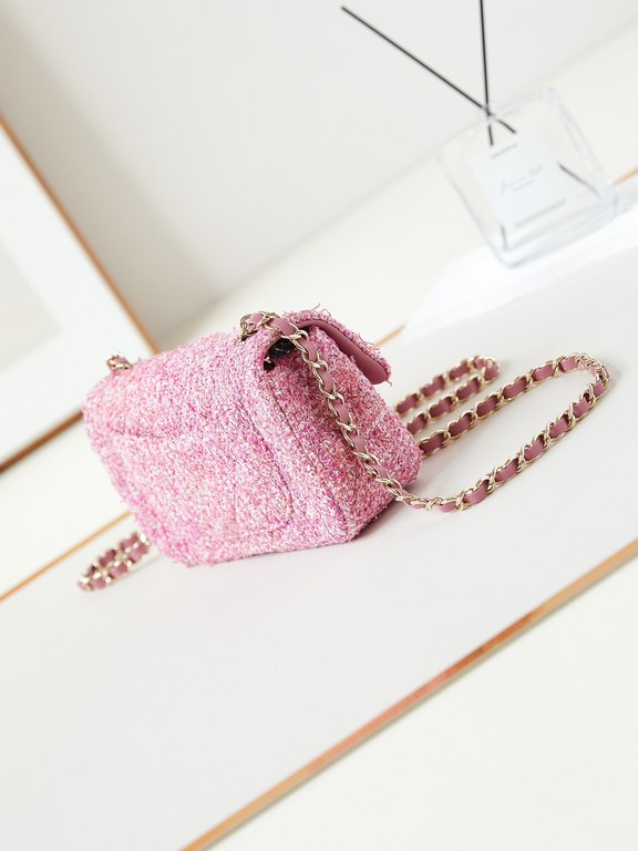 ￥ full set of packaging 24p pink tweed CF too much like it can not wait to get into the hands of the degree of surprise to you completely on the back must be the most special and brightest fairy elegant fashion is synony