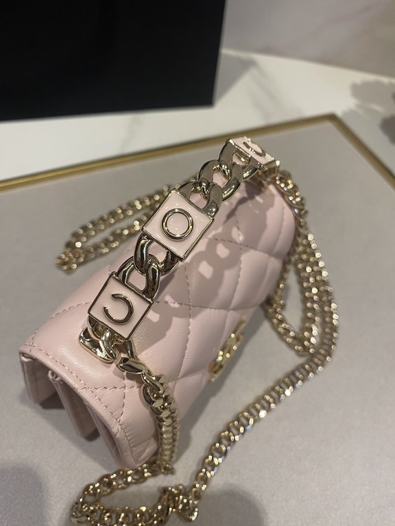 chanel 22cc springsummer collection [pleasant] enamel handle small satchelGenuine Premium dollar purchase It's so hard! Genuine now a good many to premium, can only blame the designer is too good, always design such a cu