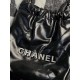 Chanel's mini22 hits the red button!Chanel Goose's bag accessories will always be planted from the just-ended springsummer collectionEspecially this season's new Minisize22 bagClassic black model   mini Love love love.Mo