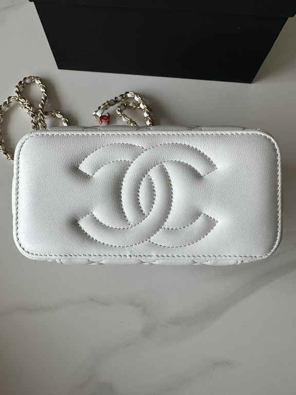 Brand Chanel Model A Introduction the original single quality, classic work, gorgeous and temperament of the forefront, is your unexpected honor. Leather species the original single imported lambskin, hardware the origin