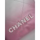 CHANEL3980 gradient 24S new mini 22bag too good to look at it This color is small and exquisite, exudes unparalleled high-level luxury, people can not resist, as if it were a finely crafted work of art, porcelain CHANEL 