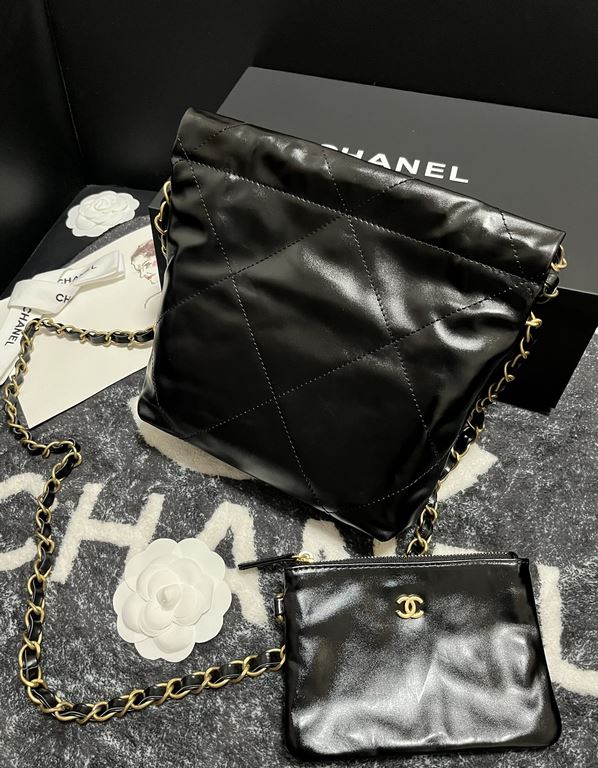 CHANEL    Model AS3263# Size 20  19 fall and winter new garbage bag small fatigue bag cowhide series, more noteworthy before the guess 22bag really out of the m i ni size, can be a shoulder crossbody, two designs. The or