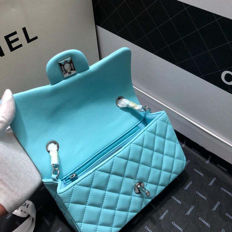 Upgraded  Chanel CF Mini 1116 small bag summer than to prepare   the most small C iconic leather through the chain as classics bags masterpiece authentic price soared conservative design with a variety of colorful decor 