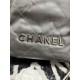 Chanel's mini22 hits the red button!Chanel Goose's bag accessories will always be planted from the just-ended springsummer collectionEspecially this season's new Minisize22 bagClassic black model   mini Love love love.Mo