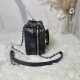 CHANE1  24s crowded camera bag AS4817 details are very delicate metal lens cover can be opened the overall look will be more advanced a little delicate and small body of the bag how to look so good ah ~ the shape of the 