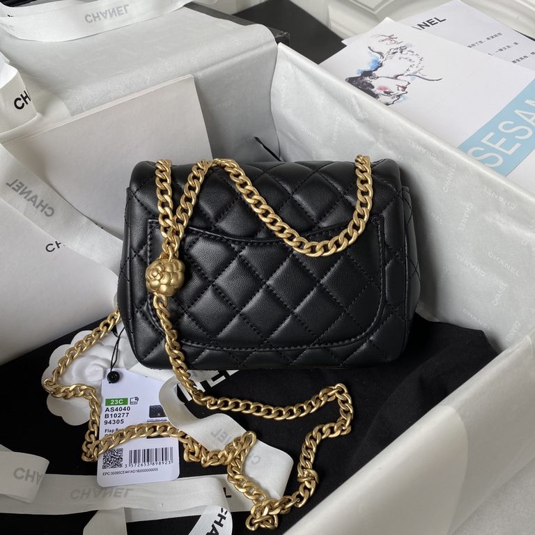 ￥   Chanel Chanel 23s camellia adjustable buckle series   small AS4040   each year s series staple design continues the classic heritage of the past gold ball gold column soccer walnut ball love adjustable buckle is very