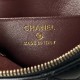 ￥ Sheepskin  Chanel 24s shell bag A small exquisite shell bag as a fairy tale of sweet treasures Yo ~ simply let the girl's heart is moving are embellished with glittering glossy gold elements Yo one eye fell in love wit