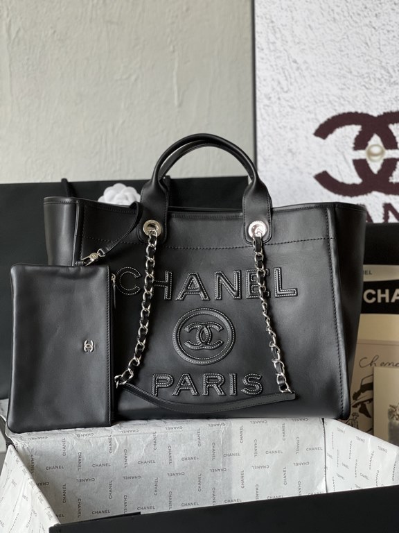 _ France -- high-end customized products Chane1Classic Bag AS66941#Chane1 beach bag in the new color of early spring 2024.Counter synchronization updateA collection of travel shopping bags that combines everything classi