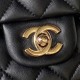 ￥ chanel 23k new handle cf mini sheepskin AS2431 lambskin luster and texture is really awesome, handle decorative double C logo light gold buckle super beautiful, capacity for me, daily outing is completely OK, there is 