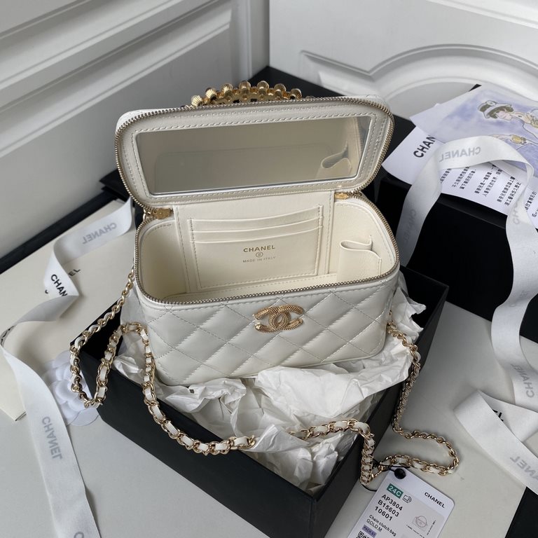 ￥Chane1 24p woc pearl handle A embossed double C  logo high value details full of too exquisite ah wax leather texture look extraordinarily expensive The more you look the more you like this elegant and exquisite design 