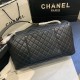 CHANEL    Model 91169# Size 46.6X17X29CM classic fashion oversized travel bag Material. Italian cowhide antique silver hardware feel soft and creamy, super luxury capacity is a travel must-have, the Spring Festival to go