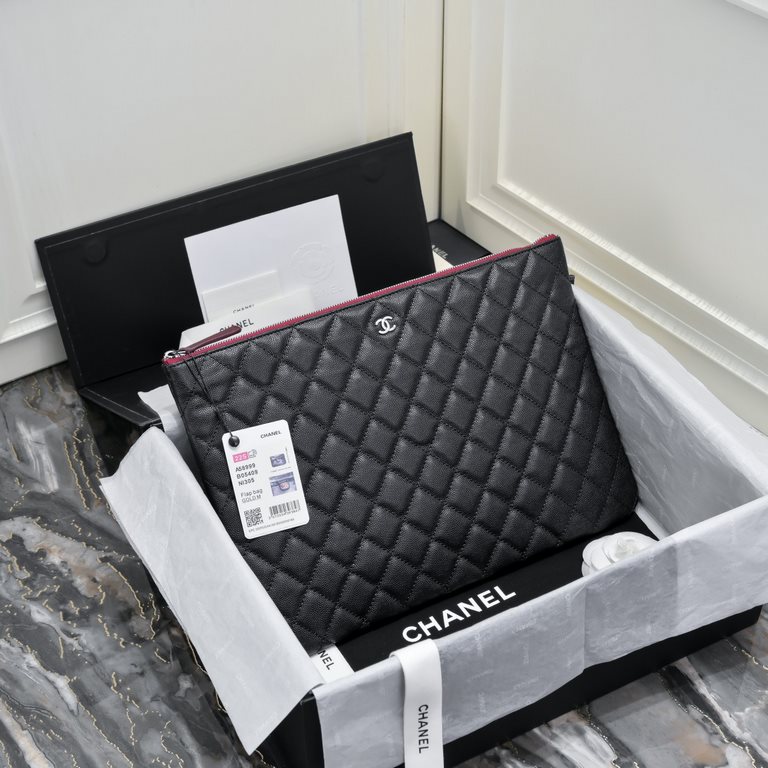 ￥  Grandma Chanel Classic Large Clutch Bag A82552Black embossed calfskin lined with silver-colored metal.Original leather hardware high definition, counter ZP open mold 100% replica, craftsmanship, top quality!Reference 