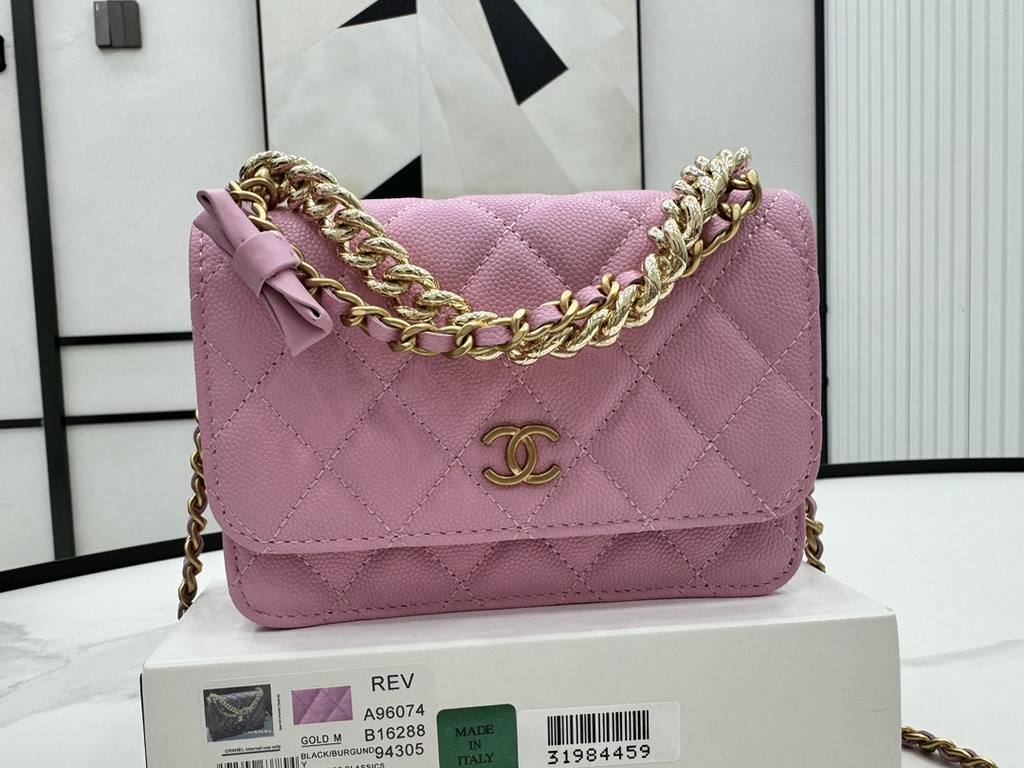 A96074 Chanel 24s organ bag new woc bow Too beautiful. Knot really teenage heart bursting tongue is a thousand gold Miss back paragraph undoubtedly, bow small incense bag bag, this can not put the phone Oh   to hand carr