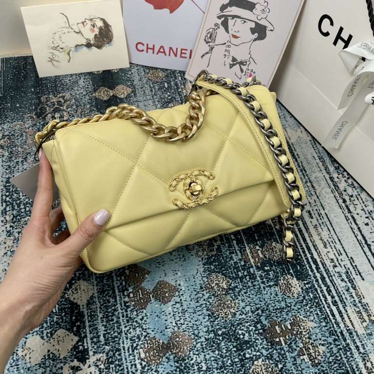 Chane-l small incense 2019 new Model AS1160 2019 fall and winter large diamond lattice tofu bag imported sheepskin single mouth bag Ancient silver white lat gold 3 kinds of metal mixed shoulder straps Coarse chain highli