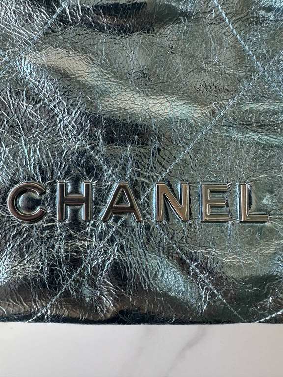 Brand Chanel Model AS3980 glossy cowhide Introduction the original single quality, the classic, gorgeous and temperament of the forefront, is your unexpected honor. Leather species the original single imported cowhide, w